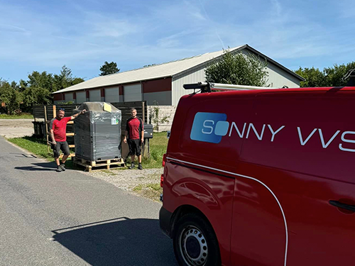 Installation af luft til vand varmepumpe af Sonny VVS